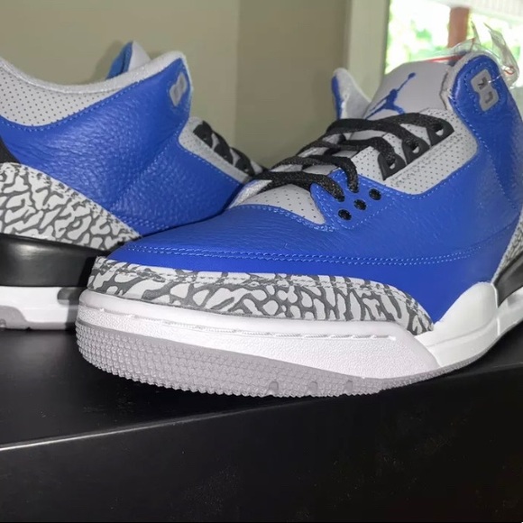 Air Jordan 3 Varsity royal - Picture 2 of 2